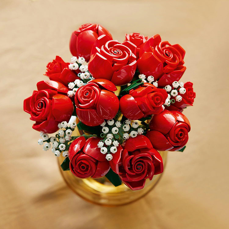 LEGO Botanicals Gül Buketi - 822 Parça (10328) — görsel 3